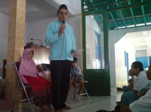 Mr.John Yahya dari London ,Mengisi Pondok Romadlon di SMK Muhammadiyah I Playen Mr-john-yahya-1